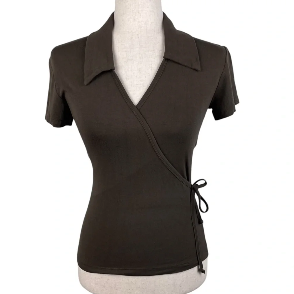 Vintage Y2K Rampage Brown Wrap Front Collared Tee Short Sleeves Size Small Fairy - Picture 1 of 9